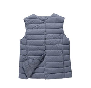 Veste isolante matelassée sans manches à fermeture éclair légère pour femme avec gilet bouffant à col montant pour l'hiver - Product Image 2