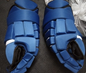 Diseño especial más solicitado por el cliente, su propia etiqueta privada, todos los colores múltiples ahora en nuevos Guantes de hockey, materiales de la mejor calidad - Product Image 5