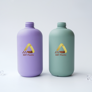 Botella de plástico recargable de HDPE de 500ml con bomba de espuma para loción y champú para el cuidado de la piel del fabricante de Vietnam - Product Image 5