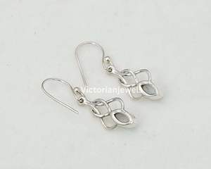 Boucles d'oreilles en argent sterling 925 massif, pierre de naissance du mois de juin, pierre de lune arc-en-ciel avec sertissage en bélière, forme marquise - Product Image 4