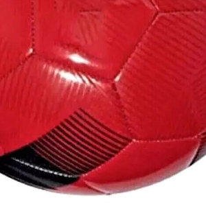 Ballon de football en PU rouge de haute qualité, personnalisé, pour usage intérieur et extérieur, adapté à toutes les conditions météorologiques, pour matchs et entraînements, fabriqué au Pakistan - Product Image 4