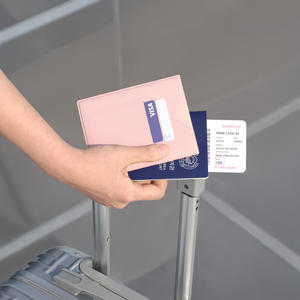 [FENICE] MANCHON DE PASSEPORT (103*133mm) Étui pour passeport étanche Housse à texture douce Portable et léger - Product Image 3