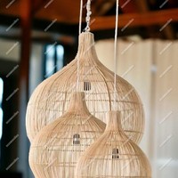 Lustres d'intérieur en rotin de bambou faits à la main et lampes suspendues lampes suspendues en bambou lampes de paille rustiques décor à la maison