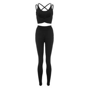 Vêtements de fitness sans manches avec logo personnalisé de marque Vêtements de sport pour femmes Vêtements de yoga sans couture Ensemble d'entraînement pour femmes de couleur noire - Product Image 2