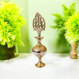 Porta Kohl Surma Dani Clásico de Latón Dorado, Regalo Islámico para Polvo Delineador de Ojos Árabe, Porta Cosméticos Decorativo - Product Image 4