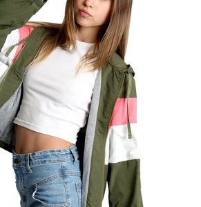Chaqueta Cortavientos Impermeable y Transpirable para Mujer, Tejido de Nailon Crudo, Diseño con Cremallera, Chaqueta Cortavientos para Mujer, Ropa de Exterior - Product Image 4