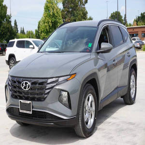 Hyundai Tucson 2024 USADO EN PERFECTAS CONDICIONES - Product Image 1