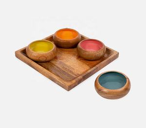 จานไม้มะม่วงธรรมชาติสำหรับเสิร์ฟพร้อมชาม4ชาม - Product Image 1