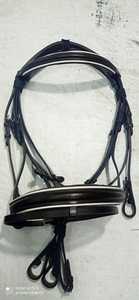 Precios asequibles Bridas hechas de cuero de vaca genuino con material de alta calidad Juego de tachuelas de diseño único ajustable de alta calidad - Product Image 2