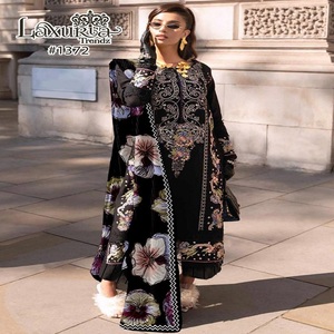 Dernier Designer Faux Georgette Travail À La Main Salwar Suit Par FabZone - Product Image 2