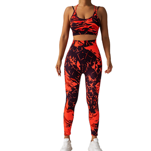 Vente en gros Tenue de yoga sans coutures pour femmes avec soutien-gorge et legging d'entraînement respirant et confortable Vêtements de sport de haute qualité - Product Image 1