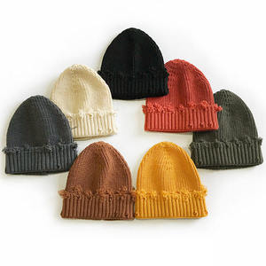 Gorro de Punto Cálido y Suave Unisex con Diseño de Personajes de Dibujos Animados, Camuflaje de Frutas, Técnica de Bordado 3D, Popular - Product Image 3