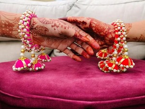 กำไลเส้นไหมหรูหรางานแต่งงานแบบอินเดียของขวัญคืนของสำหรับ Sangeet haldi mehandi Diwali และวันแม่ - Product Image 5