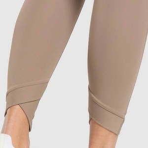 เลกกิ้งรัดรูปสำหรับผู้หญิงเลกกิ้งออกกำลังกายเล่นยิมผ้าสแปนเด็กซ์เนื้อนุ่มระบายอากาศได้ดี - Product Image 5