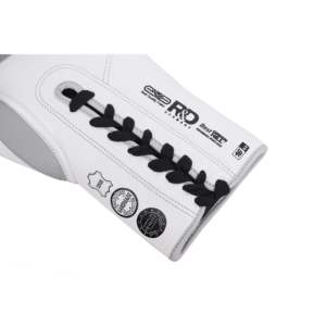 Gants de boxe en cuir Rumble 12 oz avec lacets au poignet, logo personnalisé, confortables et extensibles pour le kickboxing et le MMA, motif imprimé - Product Image 4