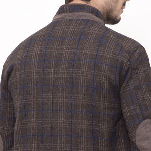 Veste en fourrure marron à manches longues 100% laine, personnalisable avec un design d'hiver brodé, col boutonné, logo sur le devant, vente en gros - Product Image 5