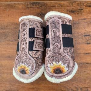 Western fait à la main en cuir de vachette usiné tournesol Design cheval anglais bottes et enveloppes en cuir véritable doux cheval accessoires - Product Image 2