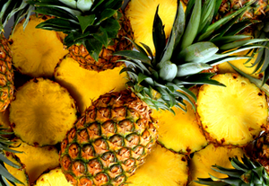 Aliments et boissons sucrés à l'ananas frais de haute qualité emballés dans des sacs et des boîtes - Product Image 4