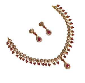 Conjunto de pendientes de collar de boda de acero inoxidable hecho a mano con diseño étnico clásico plateado con detalles de perlas Kundan - Product Image 2