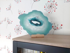 Plateau en résine bleue fait à la main avec des paillettes roses étincelantes Plateau design unique pour table basse et utilisation de stockage d'Inde - Product Image 2