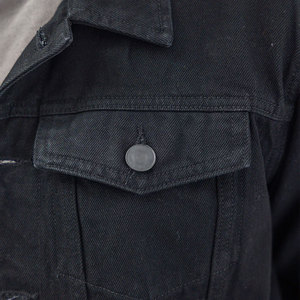Chaquetas de mezclilla para hombre hechas en material de algodón personalizadas al por mayor, chaquetas de mezclilla teñidas lisas a la moda para hombre - Product Image 4