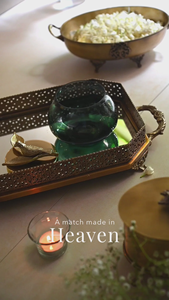 Plateau de miroir rectangulaire en laiton pur plateau de service en verre en métal fabriqué à la main élégant accessoire de décoration de maison et de vanité - Product Image 3