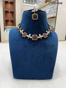 Alta calidad latón moda flor patrón Mehndi polaco gargantilla collar conjunto Diamante tachonado Maang Tikka para mujeres para boda - Product Image 4