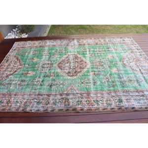 Tapis turc vintage 5,7x8,5 pi (174x259 cm), tapis en laine vert patchwork - Product Image 3