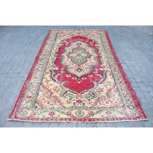 5.5x9.4 ft Rug, Turkish Vintage Large Rug, <b>Red</b> <b>Wool</b> Rug - Product Image 1