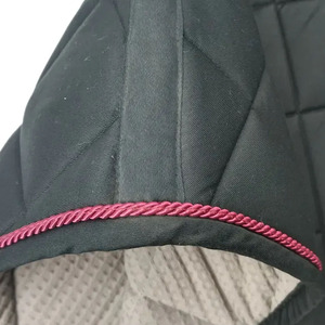 Venta al por mayor de alta calidad de poliéster y algodón de poliéster accesorios para montar a caballo logotipo bordado personalizado almohadillas para SILLÍN - Product Image 2