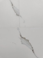 22Mil Weißer Marmor-Look SPC-Bodenbelag 6mm 6,5mm 7mm Wasserdicht Rutschfest Glatt Für Hotelnutzung Innenbereich Klick-Vinylboden mit Starrem Kern