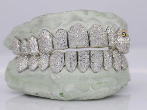 กริล925เงินสเตอร์ลิงคอลเล็คชั่นใหม่สุดพิเศษพร้อมเพชรมอสซาไนต์ทรงกลมสำหรับสไตล์ที่เป็นเอกลักษณ์ - Product Image 3