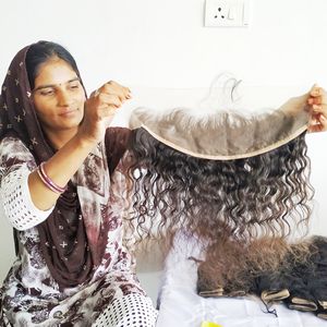 วิกผมมนุษย์ติดหนังกำพร้าผมคนอินเดียแบบไม่ผ่านกระบวนการผมด้านหน้าแบบถัก13*4แบบเป็นลอนแบบหลวม - Product Image 6