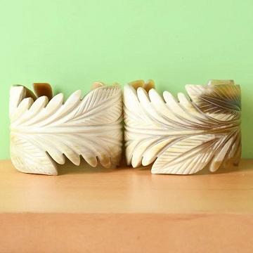 ตามที่แสดง