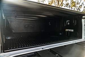 F-150 Rapt0r R 2023 ~6 700 milles, V8 suralimenté de 700 ch, 4 roues motrices, non modifié - Product Image 4