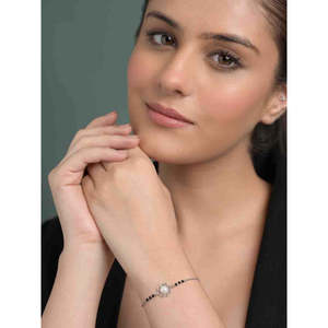 Compre Pulseras Mangalsutra de Plata Pura con Diseño de Flor de Perla, Regalo para Esposa - Product Image 3