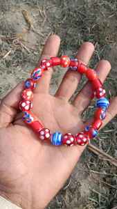 ลูกปัดแก้วสั่งทำได้มีขนาด6มม. พร้อมลวดลายและสีสดใสหลายสีให้เลือกเหมาะสำหรับการขายต่อ - Product Image 6