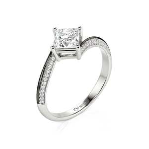 Bague de promesse Jeulia Parallel Meet bicolore avec cristaux taille princesse et motif bypass - Product Image 2