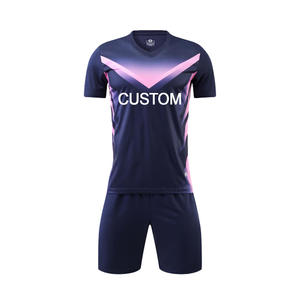 ชุดฟุตบอลคุณภาพพรีเมียมจาก Outfitize International ออกแบบมาเพื่อประสิทธิภาพระดับมืออาชีพและความสบายตลอดทั้งวัน - Product Image 1