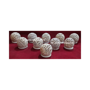 Magnifique Porte-Bougie en Pierre Saponite Naturelle Sculptée à la Main de Forme Ronde Design Classique Utilisé pour l'Éclairage Domestique et les Cadeaux - Product Image 1