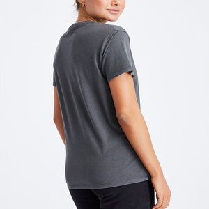 เสื้อยีนส์ผู้หญิงผ้าฝ้าย 100% แบบสั่งทำพิเศษ พร้อมดีไซน์กระดุมและรู  พร้อมพิมพ์โลโก้ สไตล์ลำลอง-ราคาดีที่สุด - Product Image 5