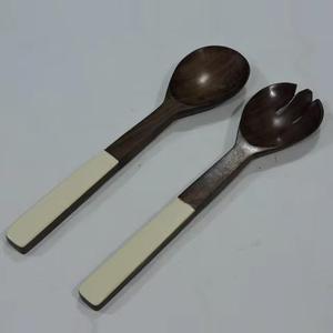 ฮอร์นช้อนวัสดุทำจากฮอร์นธรรมชาติมีด้ามจับที่กำหนดเองเครื่องมือในครัวแบบกระจายฮอร์นเครื่องใช้บนโต๊ะอาหารดีไซน์ตามสั่ง - Product Image 1