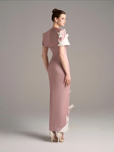 Robe maxi florale 3D rose de luxe avec cape amovible, bustier à appliques de tulipes, robe de soirée et de cérémonie - Product Image 5