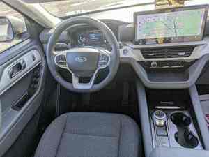 Ford Explorer Active AWD 2024 Usado, Volante a la Izquierda, Asientos de Cuero, Cámara Trasera, Pantalla Táctil, Faros de Xenón - Product Image 5