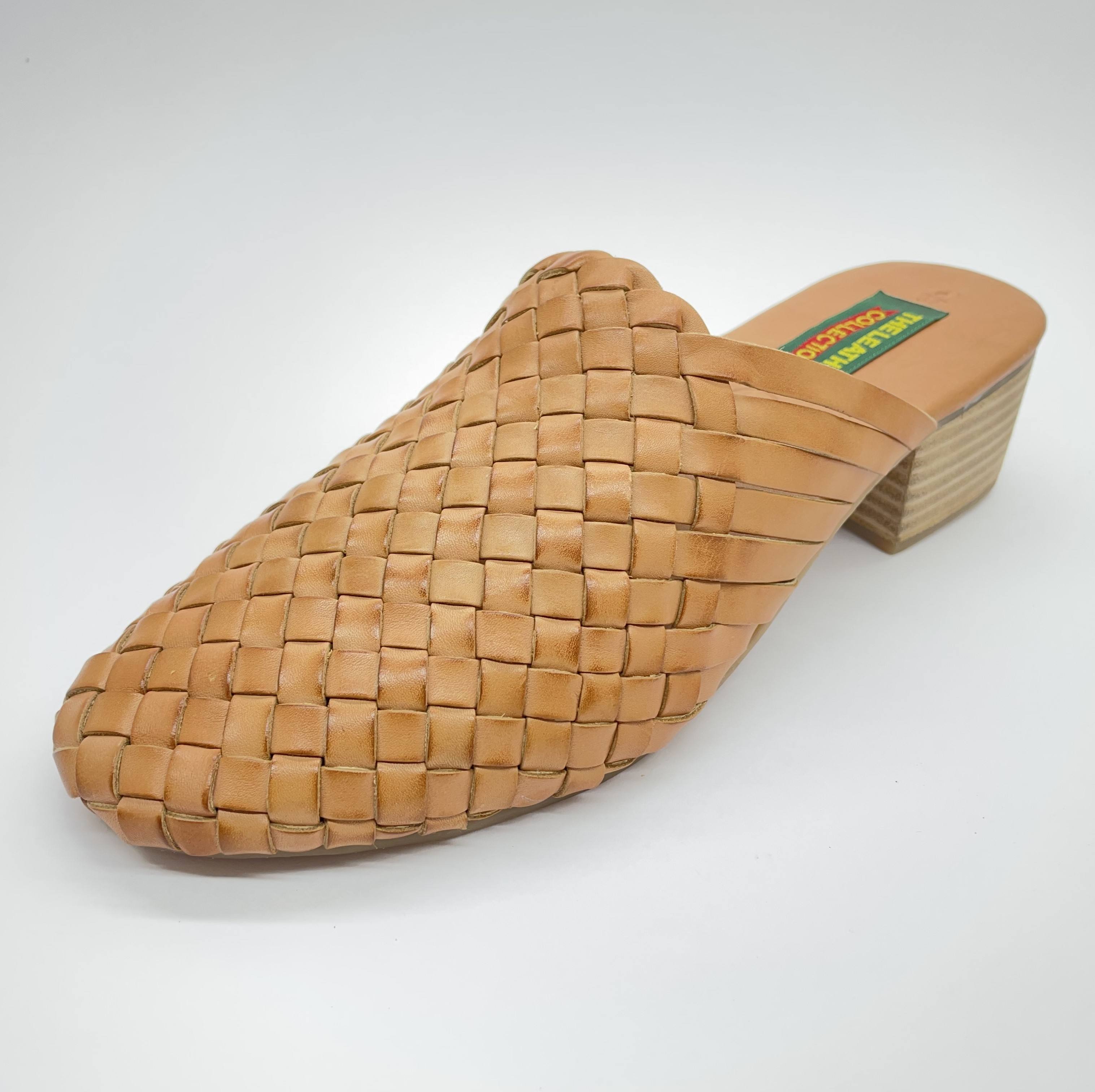 กำหนดเอง