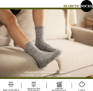 Chaussettes de football les plus vendues dans des couleurs et des styles fabriqués avec des matériaux de qualité supérieure à des prix d'usine - Product Image 2