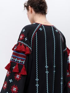 Vestido bohemio de diseño elegante y moderno, vestidos largos para mujer, vestidos bordados ucranianos de manga larga elegantes para mujer a precios a granel - Product Image 5