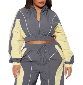 Latest Arrival Women's Tracksuit 100% Polyester Material Casual Wear Windbreaker Tracksuit Full Length Custom Logo 2026 - Product Image 4