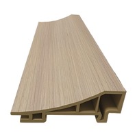 Profil décoratif incliné en fibre de bois de bambou imperméable de 65 mm pour l'installation de panneaux muraux et de plafonds