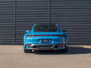 USADO 2024 Euro IV 911 Carrera S Turbo Coupé Automático RWD R20 Cuero Oscuro Techo Solar Izquierdo 1-25000 Millas - Product Image 3